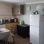 Sunny Get Away For A Family Of 4